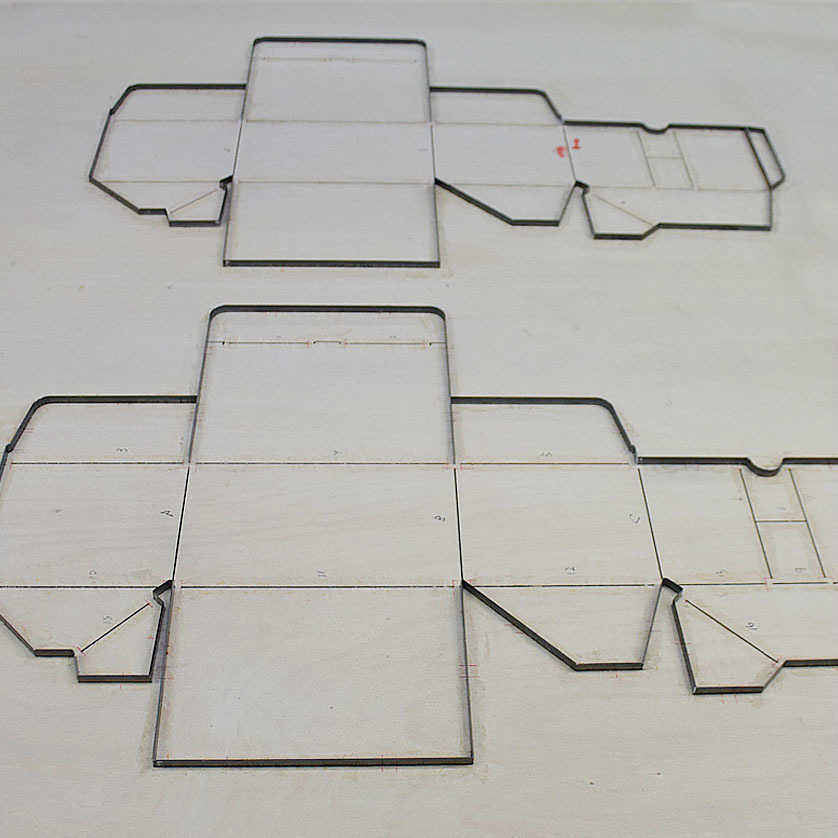 芝岡製作所トムソン型制作